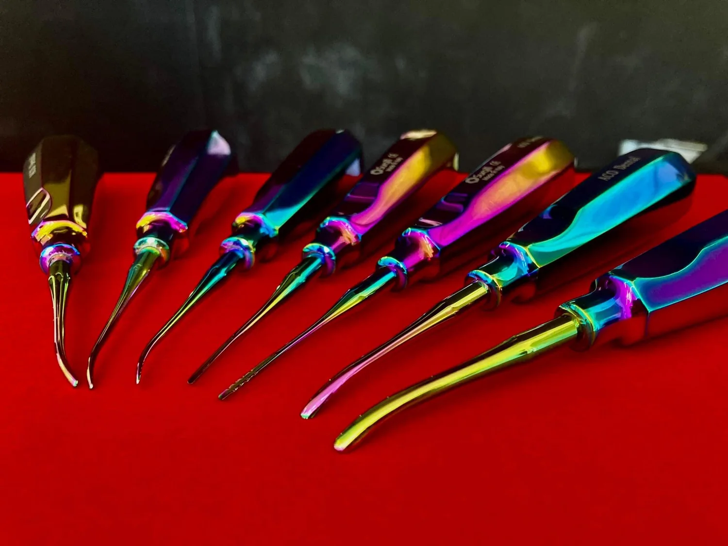 SurgiTi titanium instrument tips